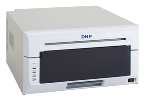 DNP DS820 Fotodrucker für Großformate Produktabbildung rechts